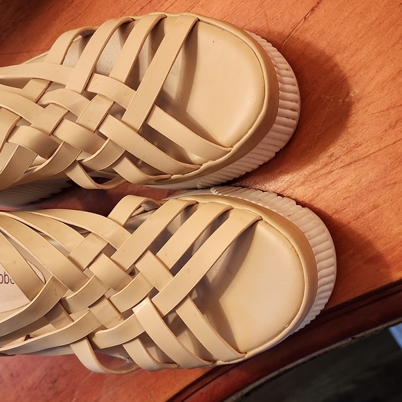 Jeffrey Campbell platform sandals - Picture 5 of 7